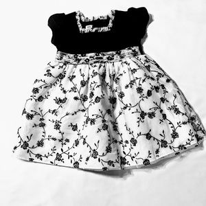Girls 18 months Holiday Dress